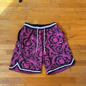 Stylish Pink Patterned Men's Shorts
